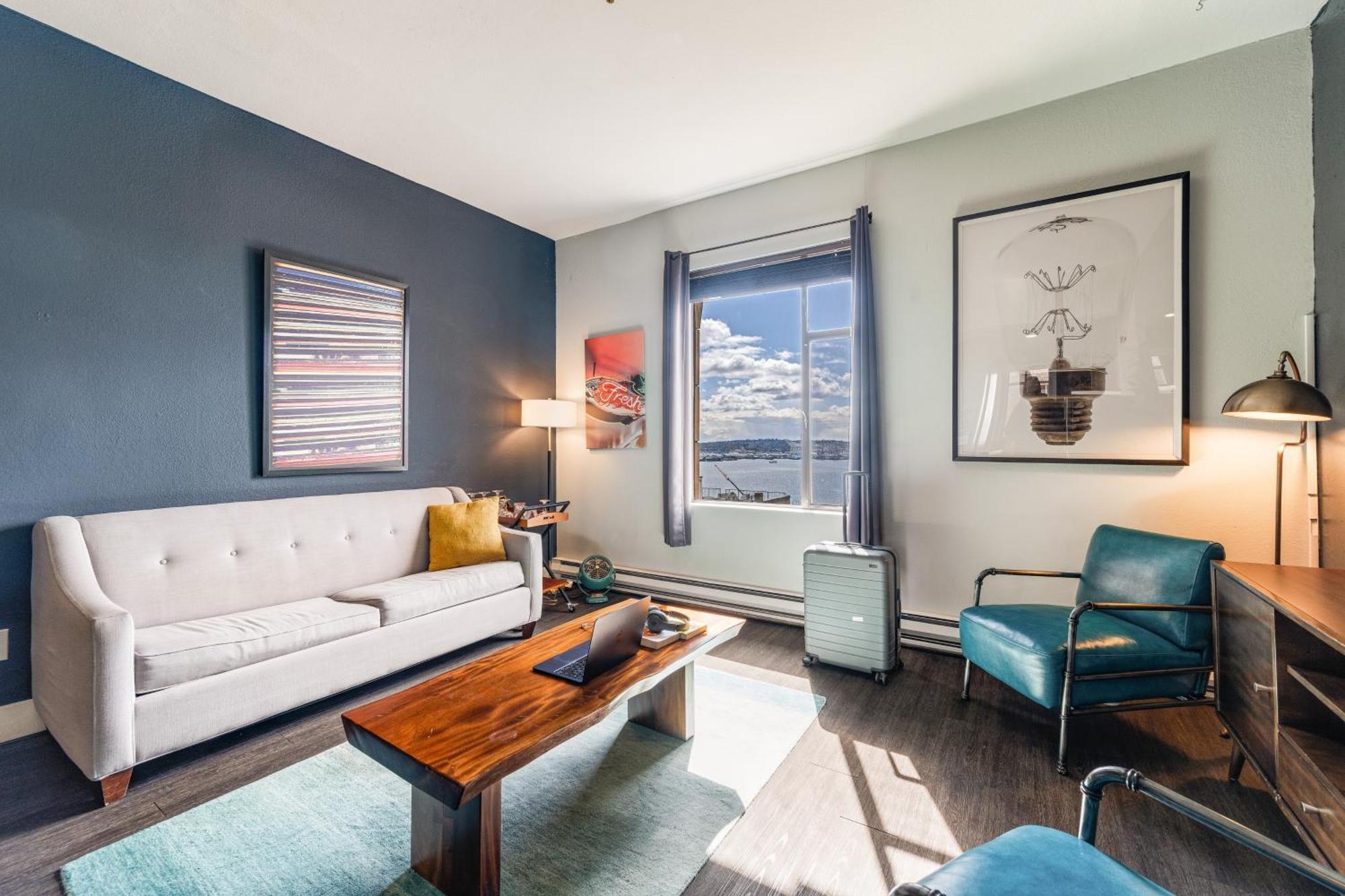 Oxford Apartment By At Mine Hospitality Сиэтл Экстерьер фото
